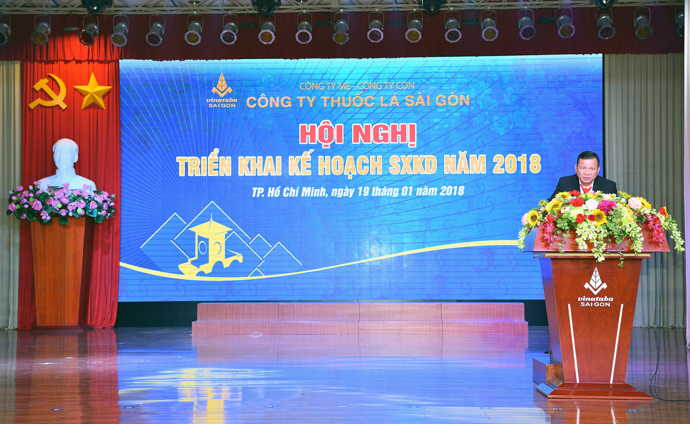 Ông Nguyễn Văn Hiển – Chủ Doanh nghiệp Hoài Thu Bình Định phát biểu tại hội nghị 